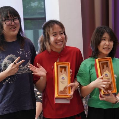 WCS Malaysia 2025 — những khoảnh khắc bình thường giữa các cosplayer cho thấy sự chú ý đến nghề thủ công tương tự khiến những tác phẩm hay nhất nổi bật