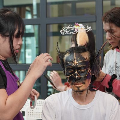 No Photographer? No Problem. Here Is How to Shoot Cosplay Solo