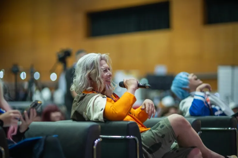 Cosplay progress measured honestly — keeping going under constrained conditions is what momentum actually looks like